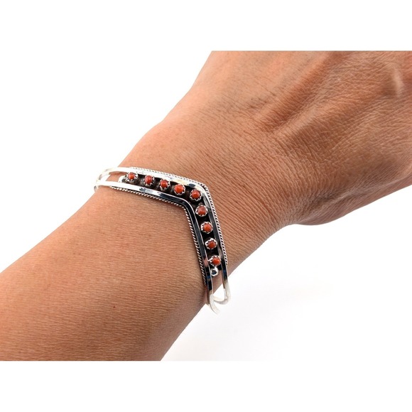 Zuni Sterling Silver & Coral Dots Chevron Cuff Bracelet Size 6.5 in. Jewelry **